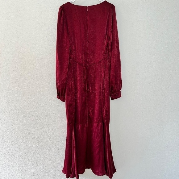 NWT Andree by Unit Long Sleeve Maroon Maxi Dress women's size medium - Picture 9 of 10